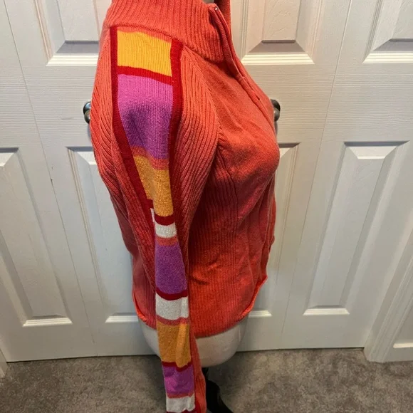 Icelandic Design size L Colorful Zip-Up Jacket - Picture 11 of 15